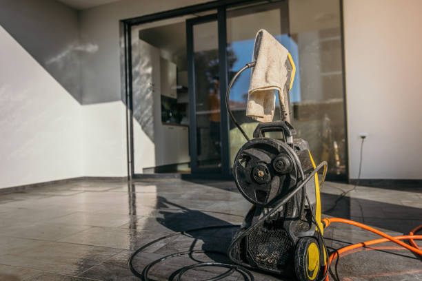 Best Pool Deck Cleaning  in Rio Hondo, TX